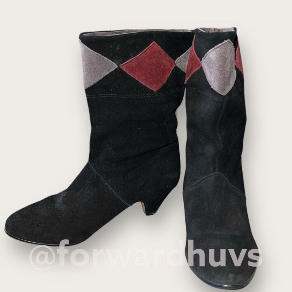 Vintage 90s Black Suede Heeled Boots with Grey & Burgundy Triangle Pattern Size